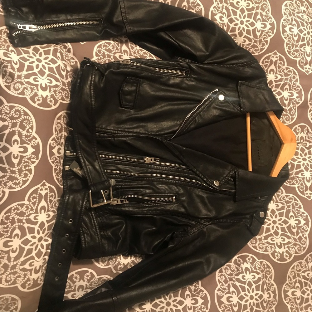 Blanknyc cropped Moto jacket